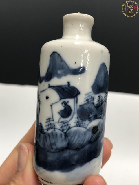古玩陶瓷清晚·青花山水人物紋鼻煙壺拍賣，當(dāng)前價(jià)格2380元