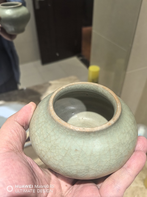 古玩陶瓷元代·青釉小罐真品鑒賞圖