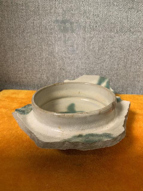 古玩陶瓷長沙窯盞托拍賣,當前價格0元