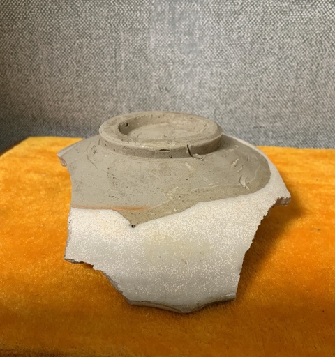 古玩陶瓷長沙窯盞托拍賣,當前價格0元
