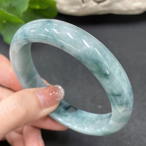 古玩玉器天然翡翠手鐲(帶鑒定證書)拍賣,當前價格1200元