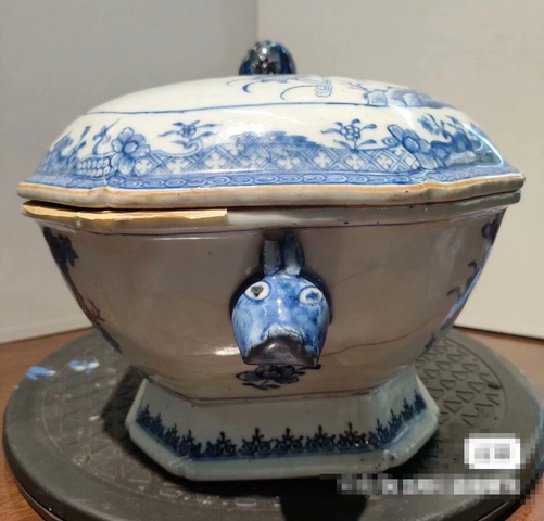 古玩陶瓷清早期 青花人物紋蓋盒拍賣,當前價格12888元