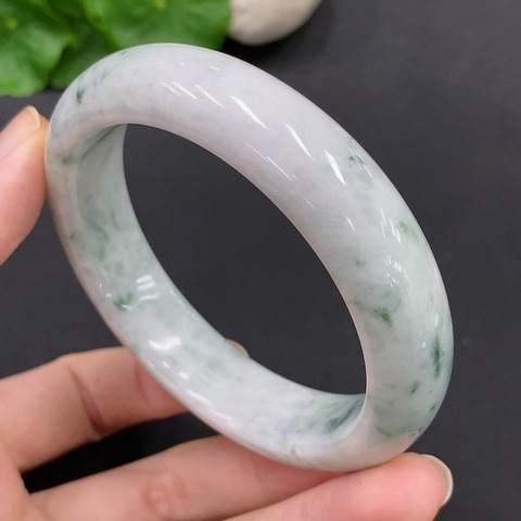 古玩玉器天然翡翠飄花手鐲(帶鑒定證書)拍賣,當前價格1500元