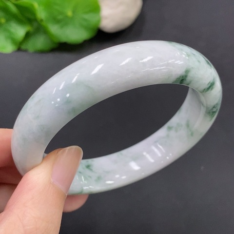 古玩玉器天然翡翠飄花手鐲(帶鑒定證書)拍賣,當前價格1500元