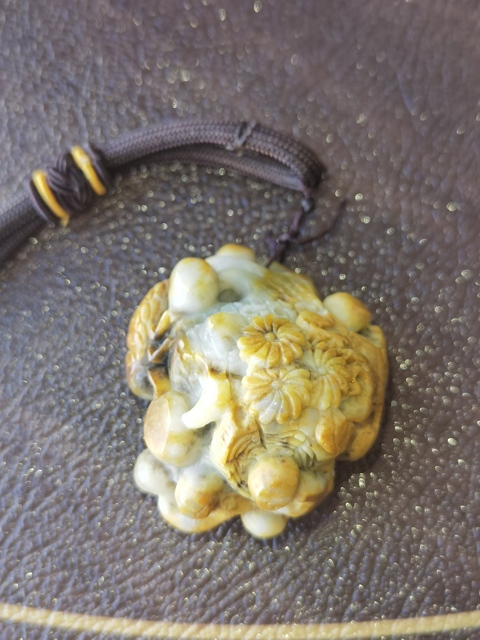 古玩玉器籽料花墜拍賣，當前價格300元