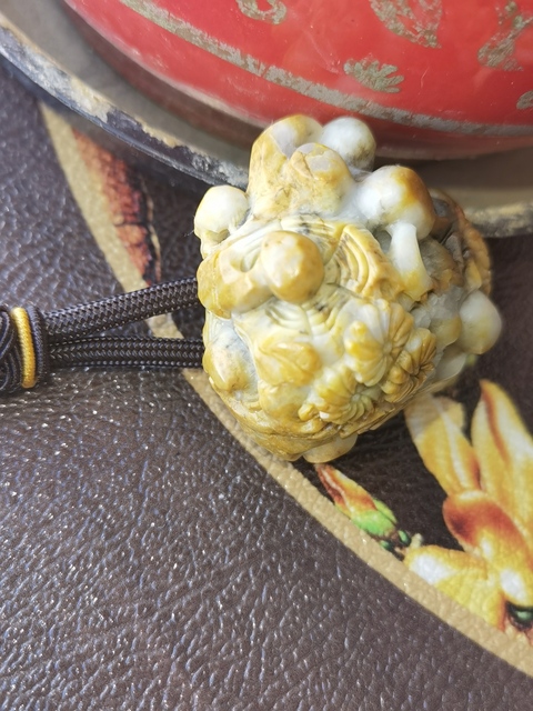 古玩玉器籽料花墜拍賣，當前價格300元