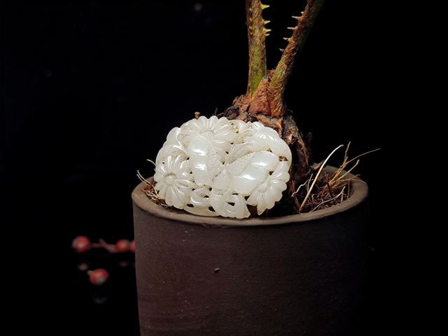 古玩玉器清代和田玉雕“蝴蝶佩”拍賣，當(dāng)前價(jià)格2800元