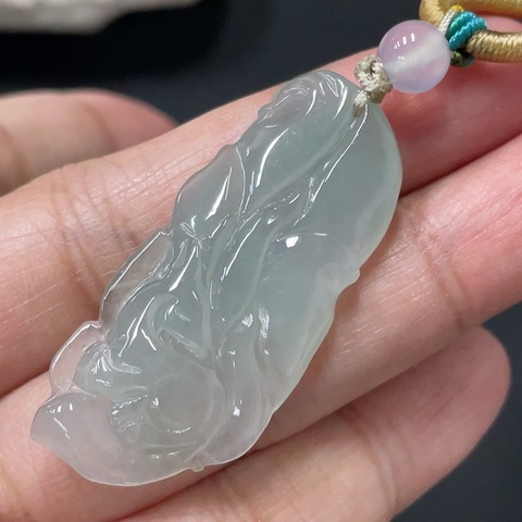 古玩玉器253翡翠靈狐掛件 配珠非A 送證書拍賣，當前價格350元