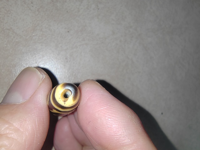 古玩玉器老料器天珠拍賣，當前價格1000元