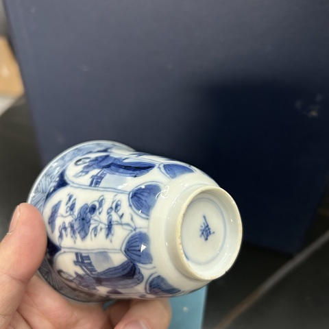 古玩陶瓷清康熙青花四美圖鈴鐺杯拍賣,當(dāng)前價(jià)格3200元
