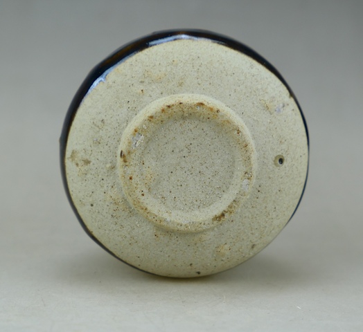 古玩陶瓷清代.黑釉雞心罐（文房雅器）拍賣，當前價格90元