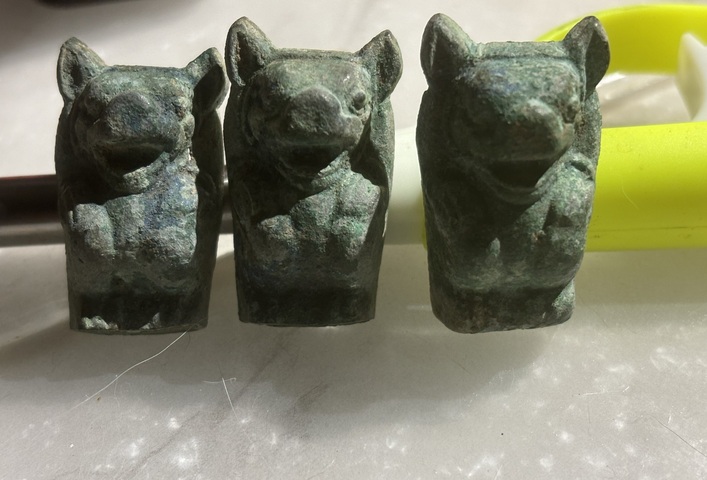 古玩雜項漢·漆器熊足拍賣,當前價格3000元