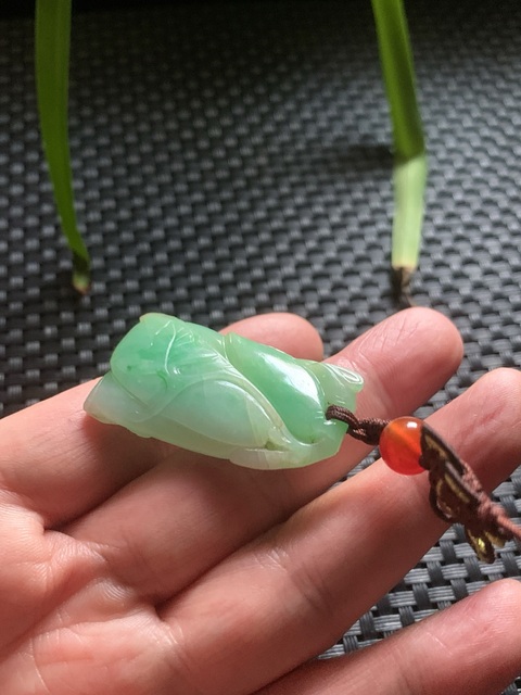 古玩玉器清代翡翠雕“瓜果墜”拍賣,當前價格35000元