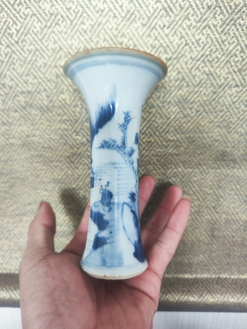 古玩陶瓷山水人物紋青花束腰花觚拍賣,當前價格5800元