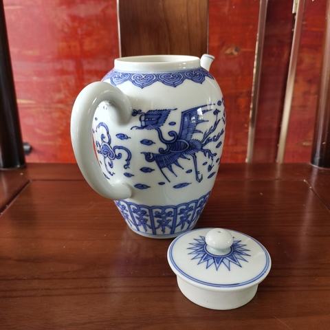 古玩陶瓷【精品】民國(guó)青花鳳紋壺拍賣，當(dāng)前價(jià)格1166元