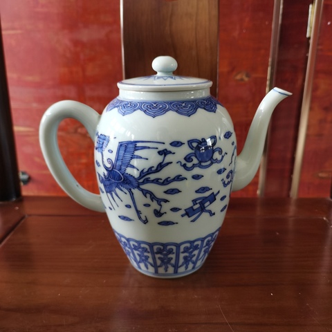 古玩陶瓷【精品】民國(guó)青花鳳紋壺拍賣，當(dāng)前價(jià)格1166元