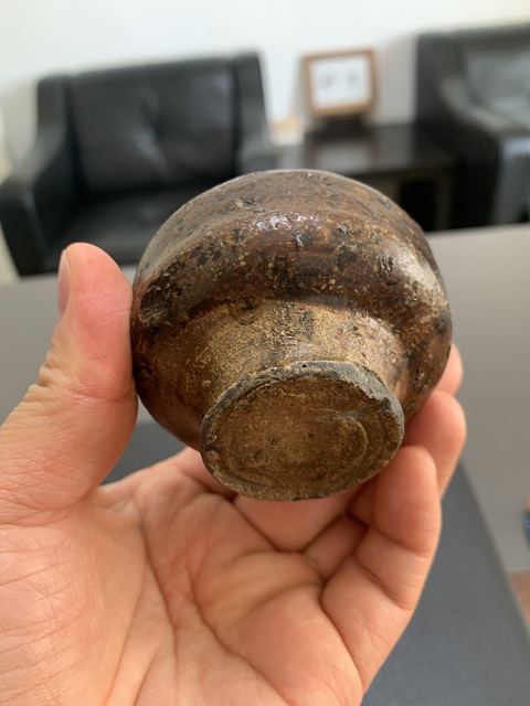 古玩陶瓷褐釉水盂拍賣,當前價格1500元