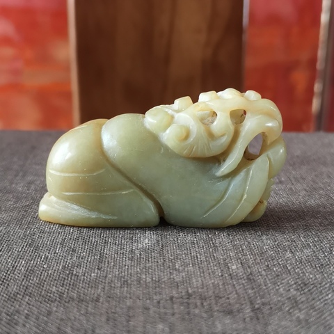 古玩玉器【和田玉】80.90年代和田玉雕“如意童子”拍賣,當前價格199元