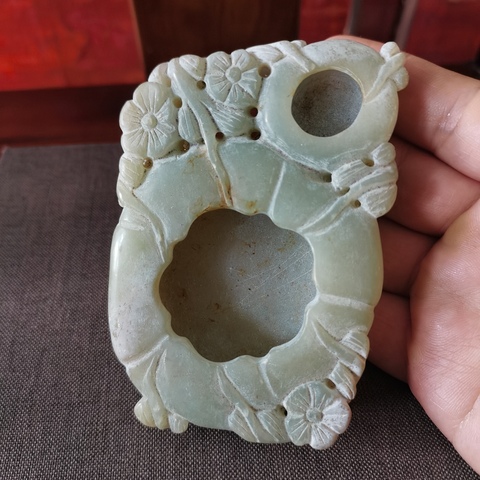 古玩玉器和田玉雕“水盂”拍賣,當前價格300元