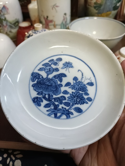 古玩陶瓷道光青花蝶戀花紋盤拍賣，當前價格2888元