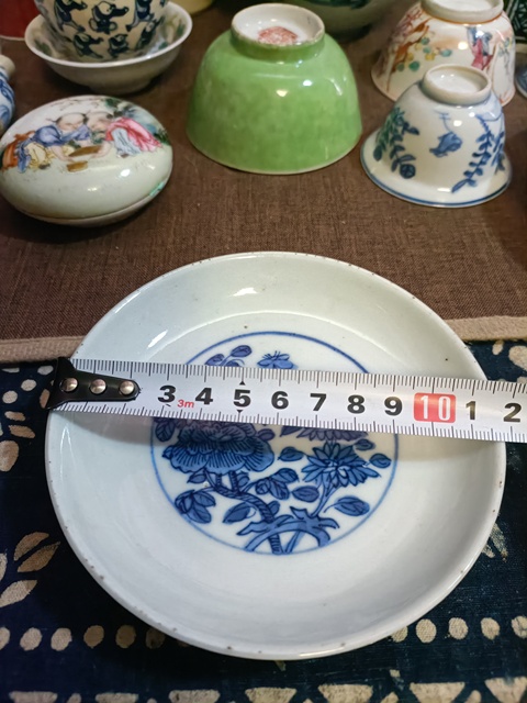 古玩陶瓷道光青花蝶戀花紋盤拍賣，當前價格2888元