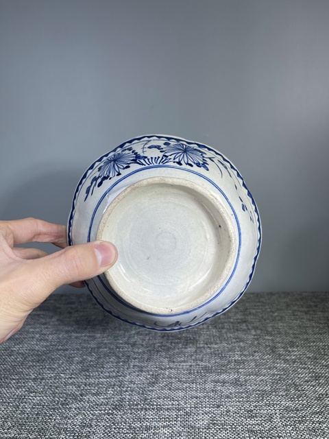 古玩陶瓷民國.花卉紋青花碗拍賣，當前價格0元