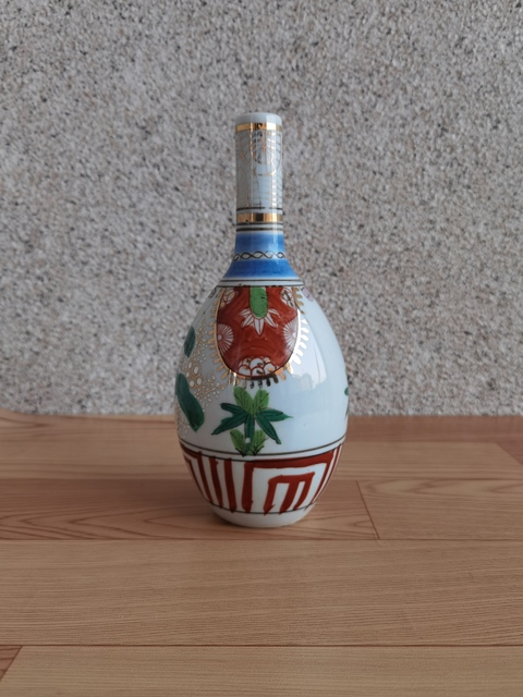 古玩陶瓷五彩描金瓶拍賣,當前價格298元