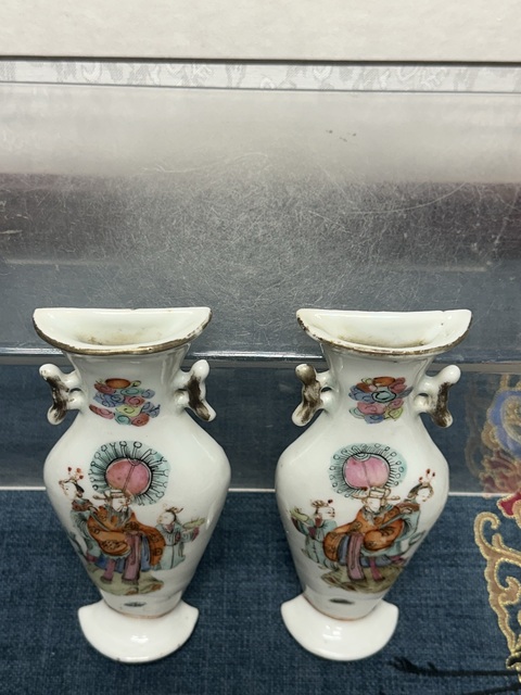 古玩陶瓷清同治超細(xì)路精品粉彩人物紋壁瓶一對拍賣，當(dāng)前價格6500元