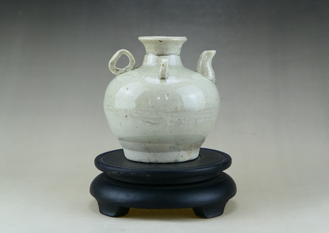 古玩陶瓷明晚期·青白釉三系執(zhí)壺拍賣，當(dāng)前價(jià)格158元