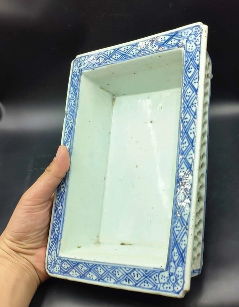 古玩陶瓷青花錦地水仙盆拍賣,當前價格799元