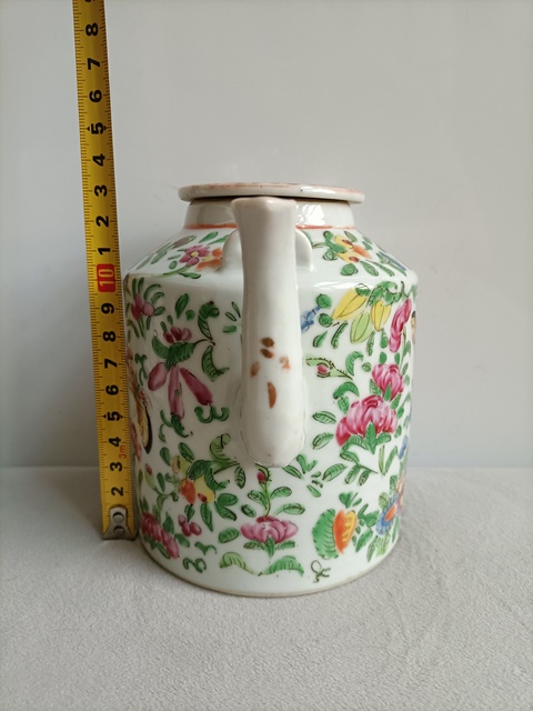 古玩陶瓷廣彩花鳥紋提梁壺拍賣,當前價格1120元