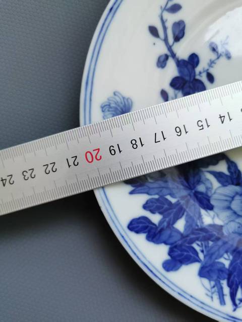 古玩陶瓷光緒款/青花花蝶紋青花盤拍賣,當(dāng)前價(jià)格1250元