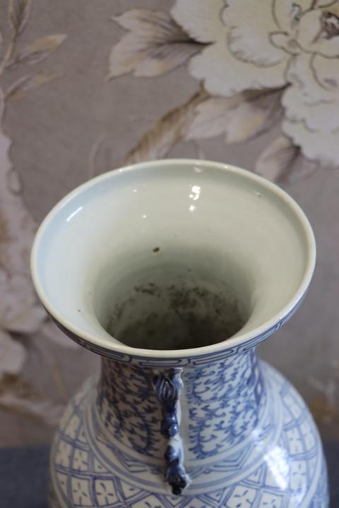 古玩陶瓷青花花卉紋喜字盤口瓶拍賣，當前價格2800元