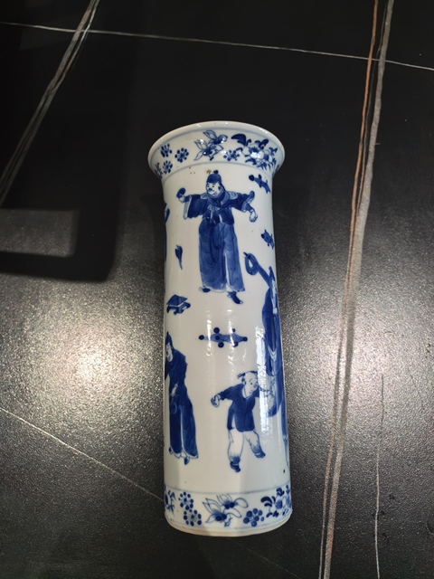 古玩陶瓷晚清青花市井人物箭筒拍賣，當前價格5188元