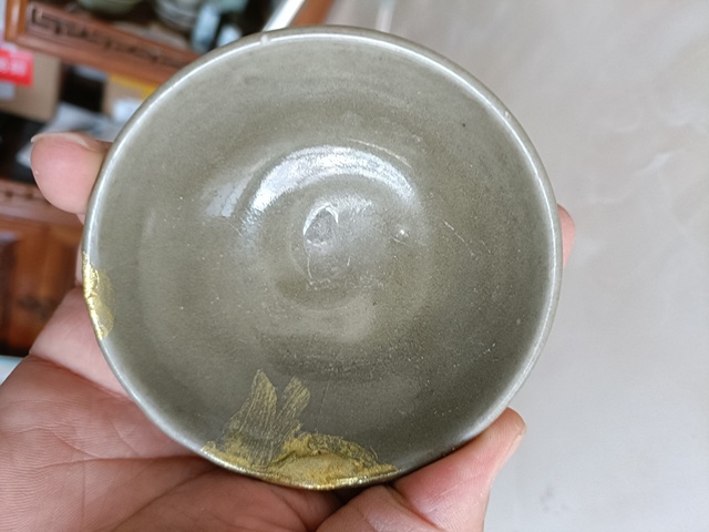 古玩陶瓷元代龍泉窯青瓷杯拍賣，當前價格199元