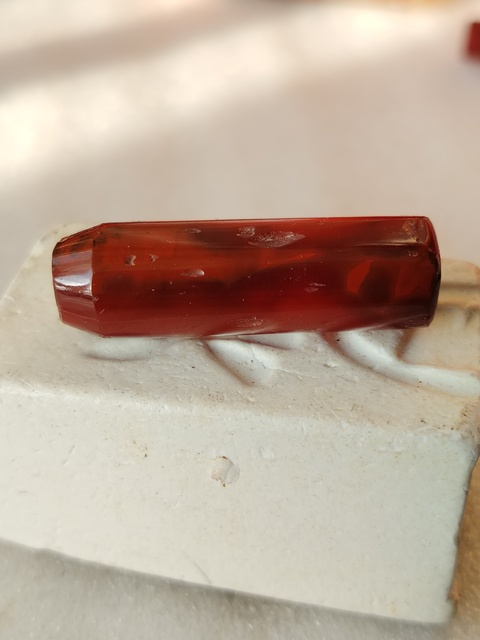 古玩玉器天然紅瑪瑙單珠拍賣，當前價格66元
