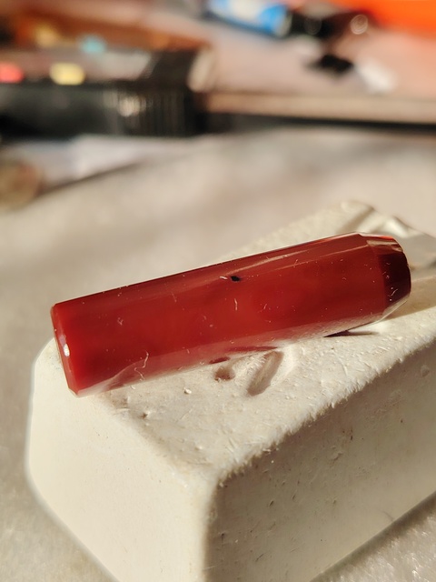 古玩玉器清·紅瑪瑙管珠拍賣，當前價格100元