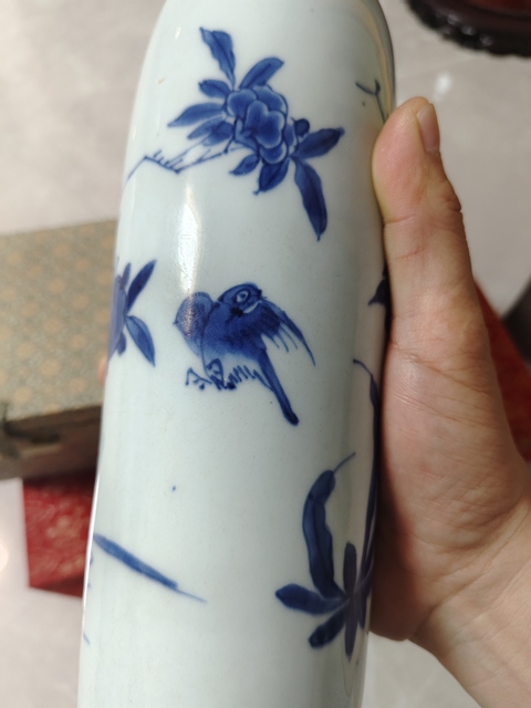 古玩陶瓷花鳥紋青花一筒瓶拍賣,當前價格23000元