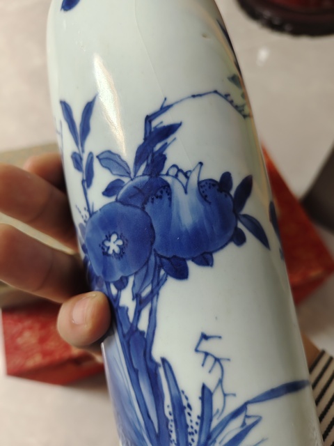 古玩陶瓷花鳥紋青花一筒瓶拍賣,當前價格23000元