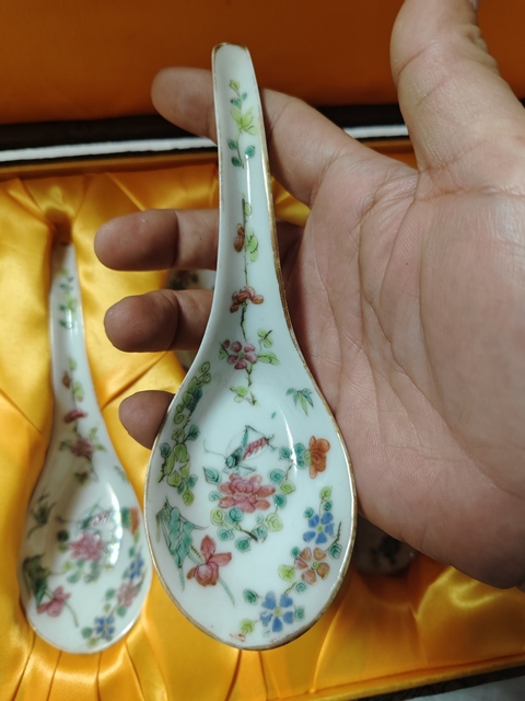 古玩陶瓷晚清粉彩湯勺拍賣,當前價格8500元