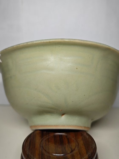 古玩陶瓷明早期翠青釉刻花碗拍賣,當前價格6543元