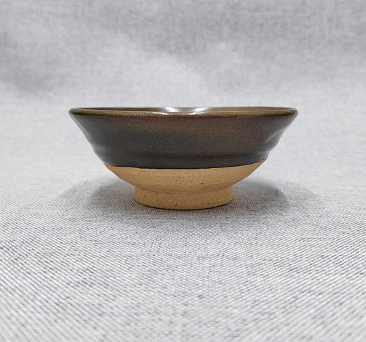 古玩陶瓷挺不錯的一個明代茶葉末釉茶盞拍賣,當前價格180元