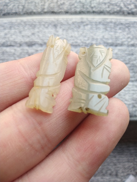 古玩玉器清代和田玉雕“壽星帽花”拍賣,當前價格199元