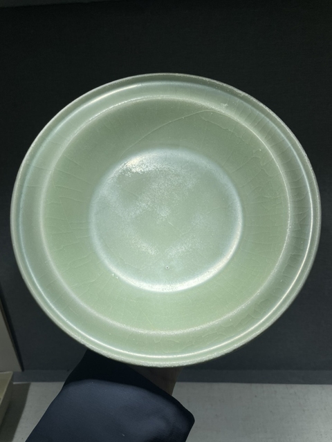 古玩陶瓷南宋龍泉窯官帽大洗拍賣，當(dāng)前價(jià)格19999元