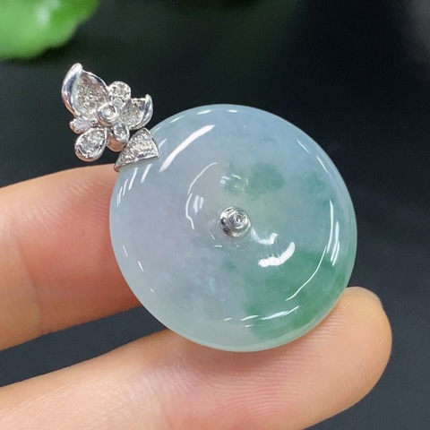 古玩玉器18K金鑲嵌翡翠平安扣(6.58g)拍賣，當前價格2999元