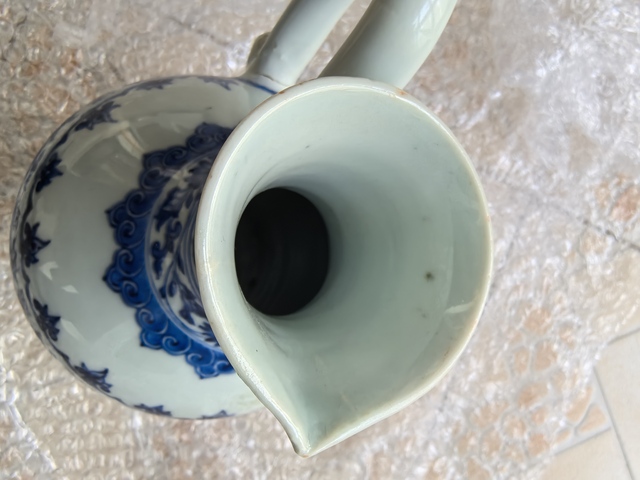 明崇禎·青花纏枝花卉紋花澆拍賣，當前價格29800元