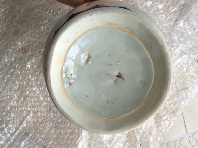 古玩陶瓷明崇禎·青花纏枝花卉紋花澆拍賣，當前價格29800元