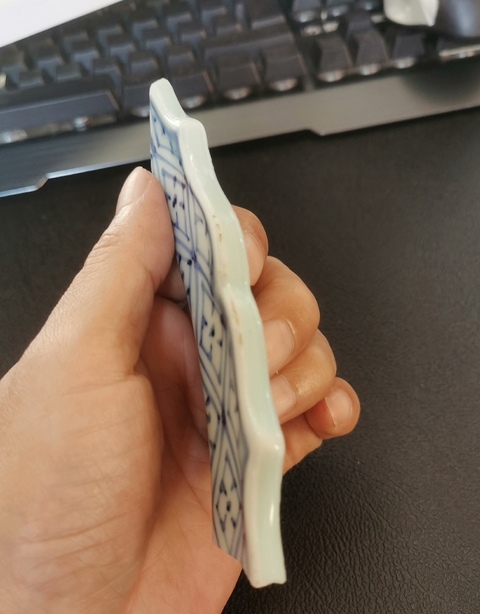 古玩陶瓷元青花典型盤標本,花口,蘇料,麻倉土拍賣,當前價格1000元