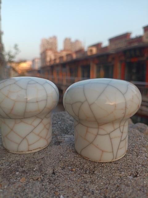 古玩陶瓷哥釉畫軸頭一對拍賣，當前價格0元