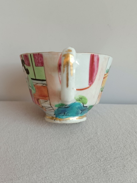 古玩陶瓷廣彩描金人物故事紋手把杯拍賣,當前價格780元